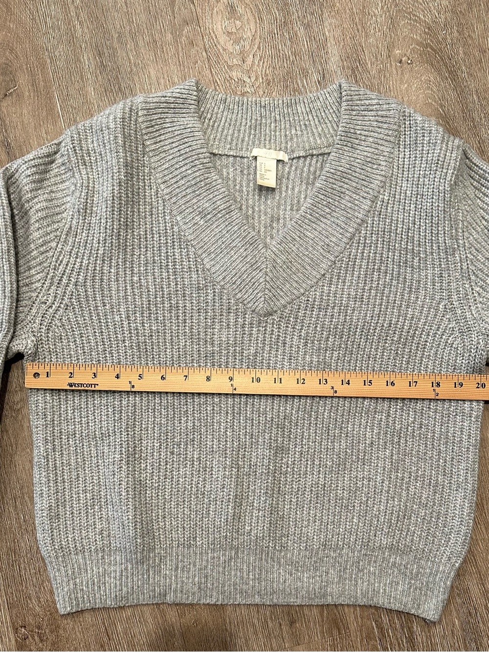 H&M Sweater